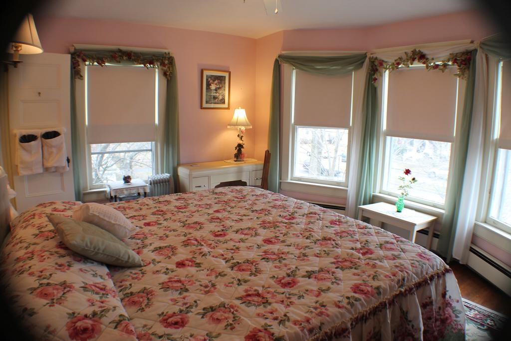 The White Birch Inn Berwick エクステリア 写真